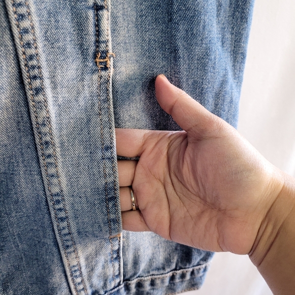 Guess Los Angeles Denim Vest Men's M - Picture 7 of 10